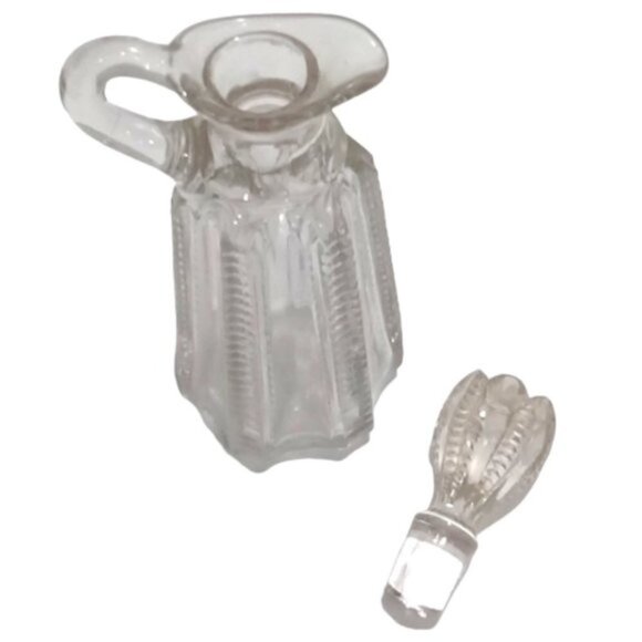 Vintage Clear Glass Panel Cut Striped Cruet with Handle and Stopper - Picture 4 of 6